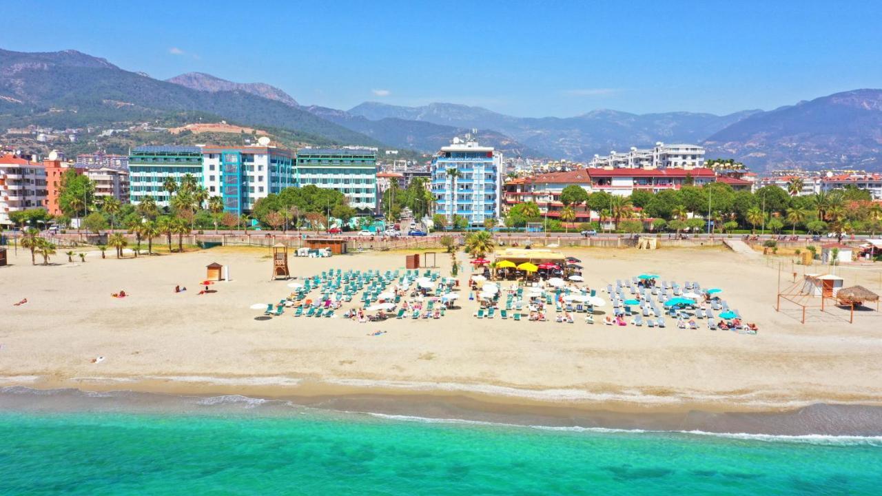 Big Blue Sky Hotell 4*